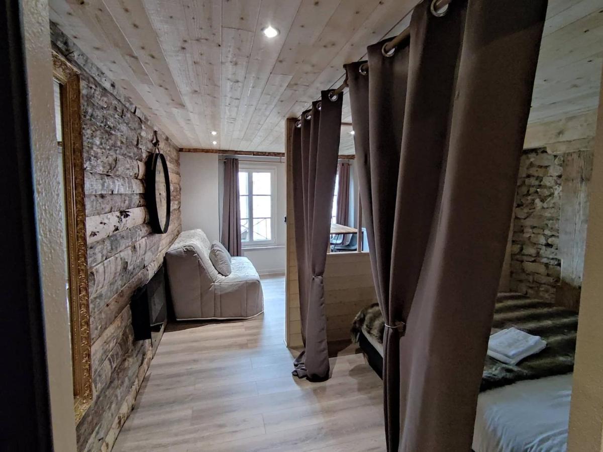 La Darbella - Style Chalet De Montagne Dole Eksteriør bilde